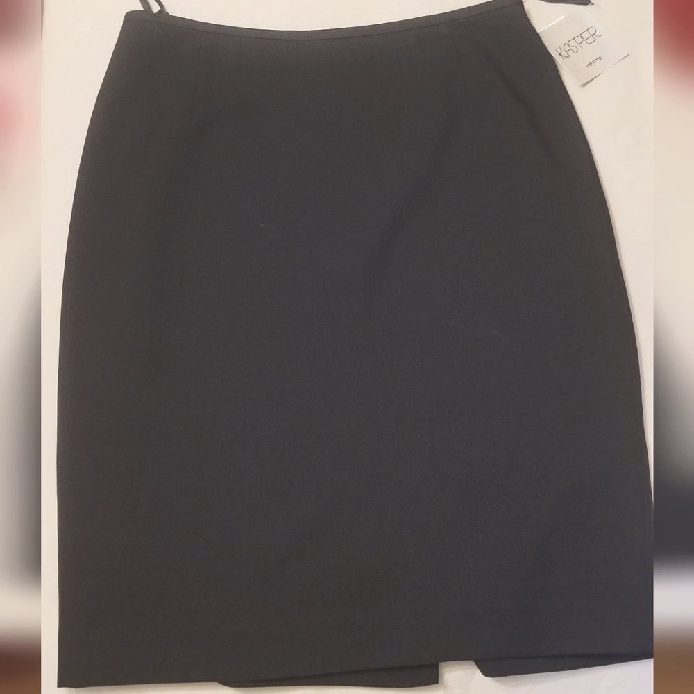 *$10 SALE* Kasper Navy Blue Skirt Size 2P